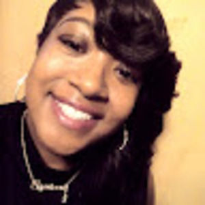 Meet your Posher, Selena rose